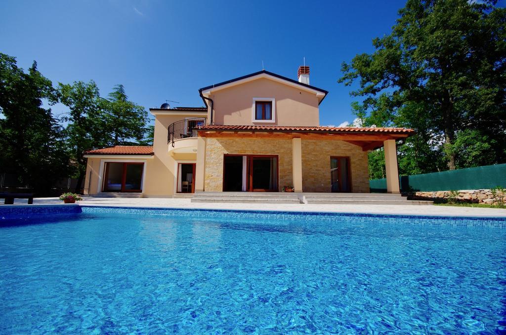 Vila Foska Zminj Exterior photo